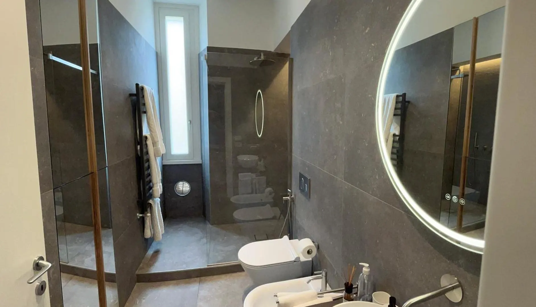 Apartment Solferino 37 Milan Italie