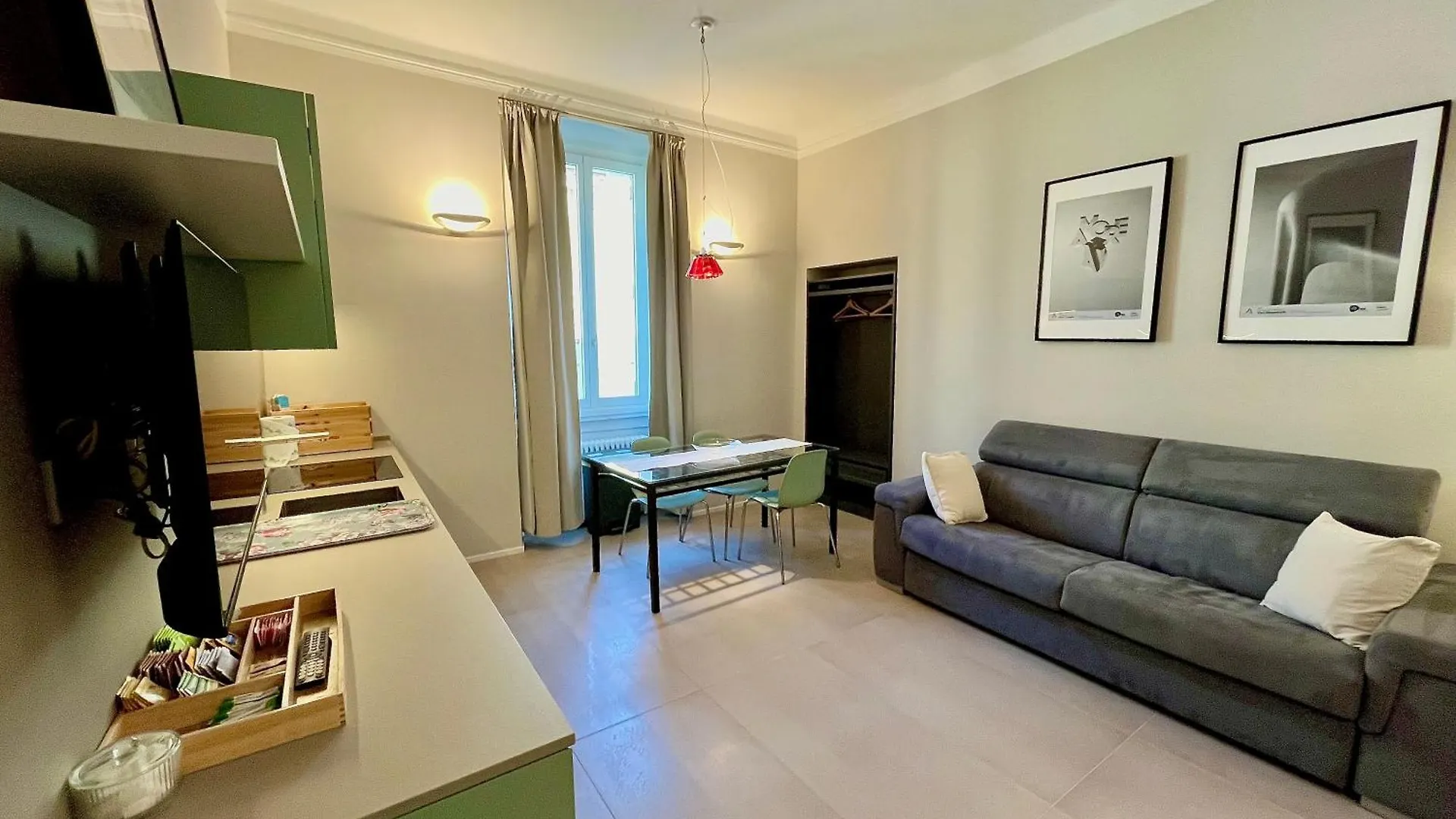 Apartment Solferino 37 Mailand 0*,