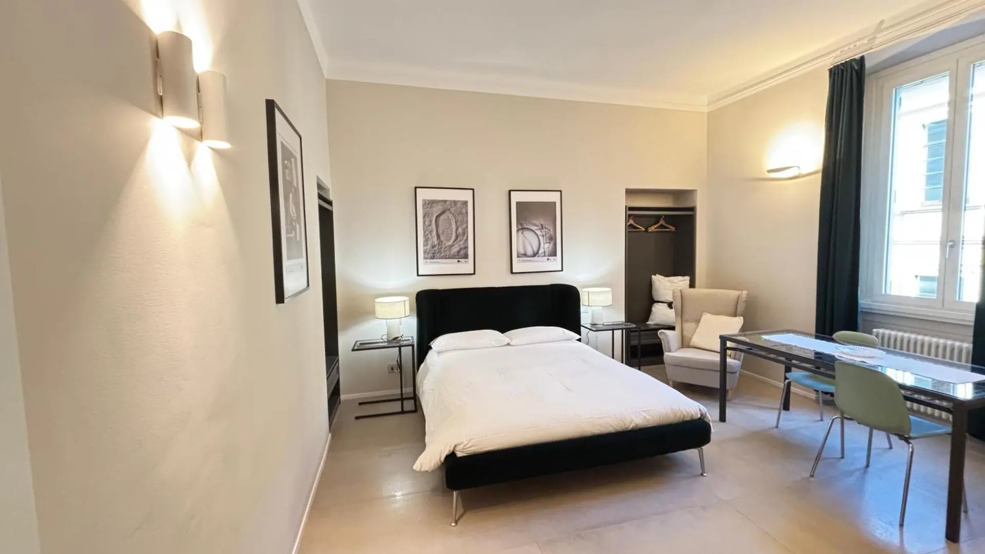 Apartment Solferino 37 Milan
