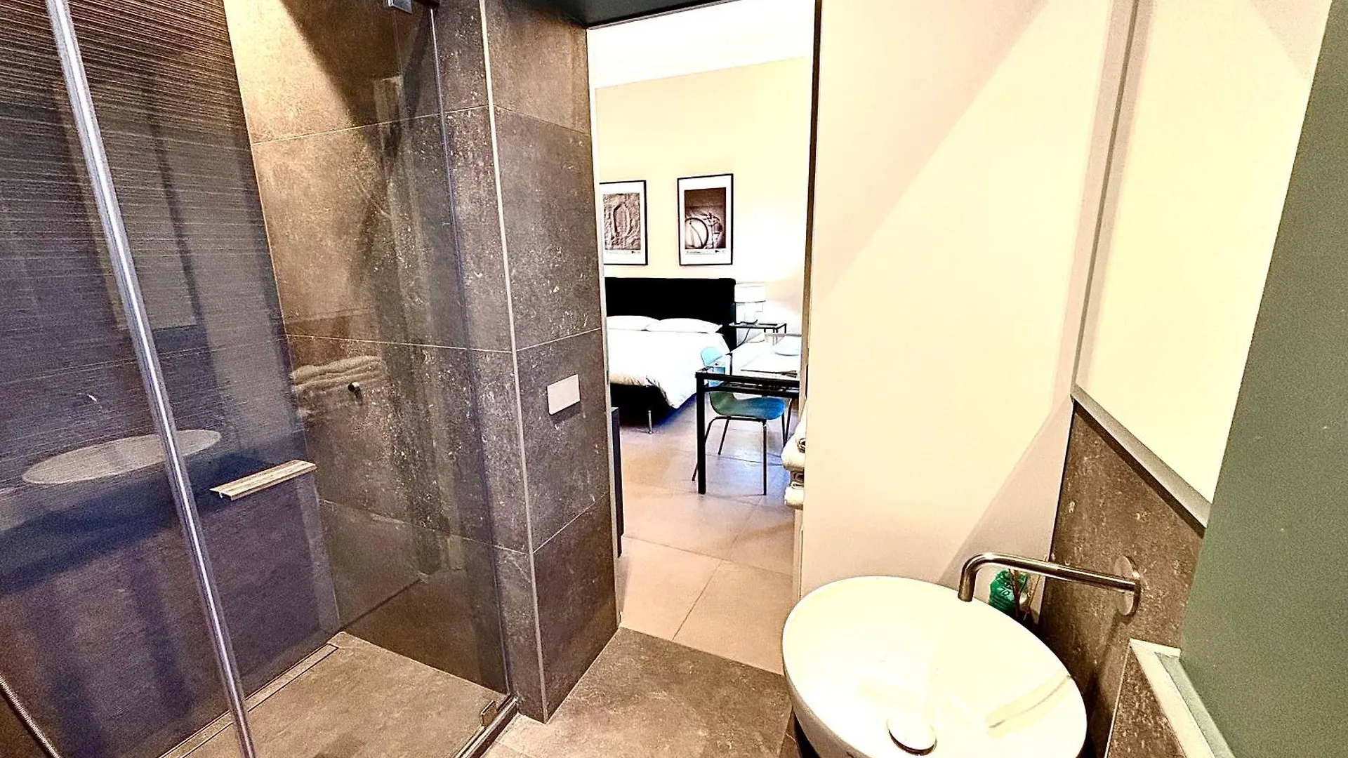 Apartment Solferino 37 Mailand