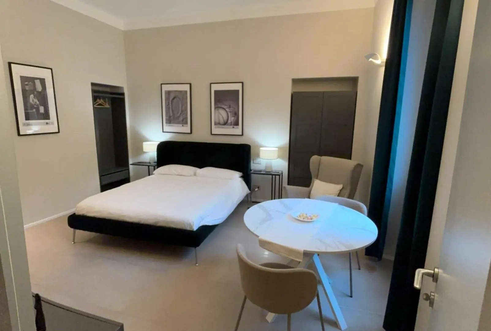 Apartment Solferino 37 Milan